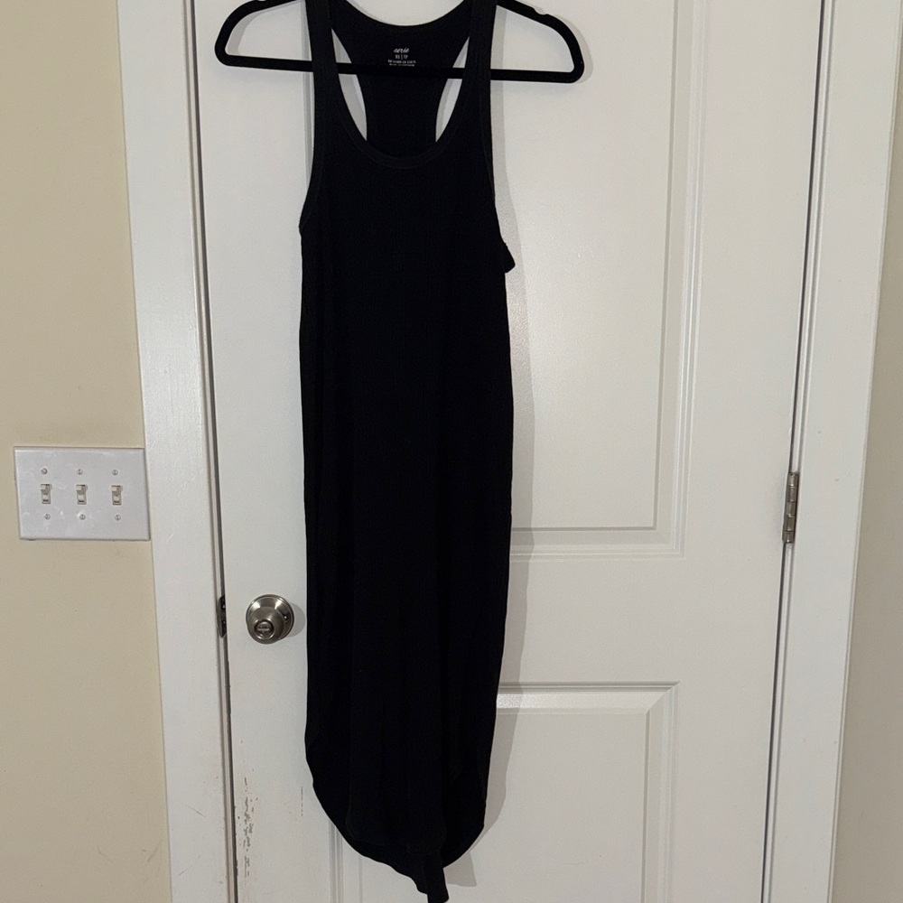 Aerie XS Black Midi Dress EUC